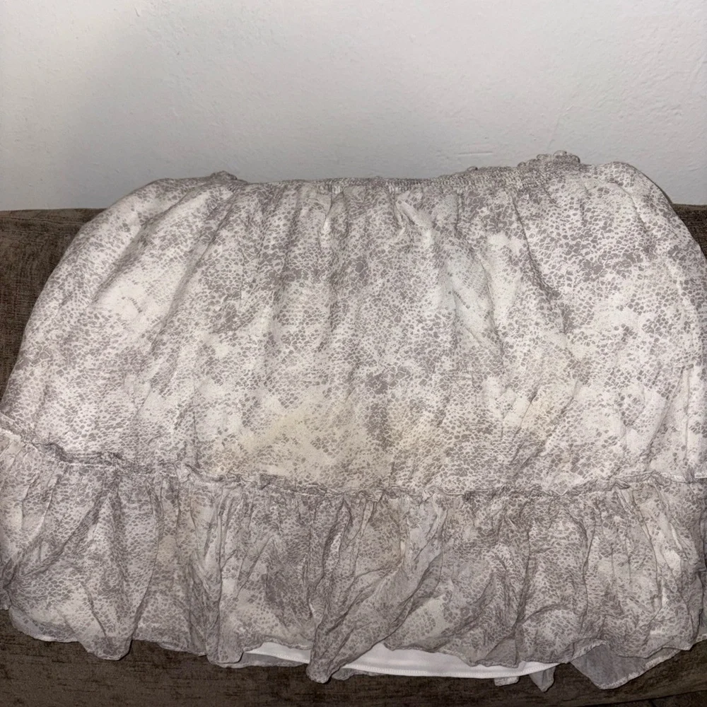 Intermix Silk Ruffle Mini Skirt White Gray Size Small Feminine Flowy